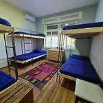 Hostel Milingona Center *