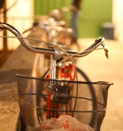 Hostel Milingona Center *