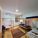 Milingona Center Hostel *