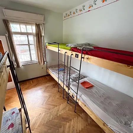 Milingona Center Hostel