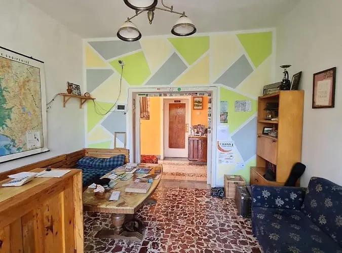 Milingona Center Hostal *