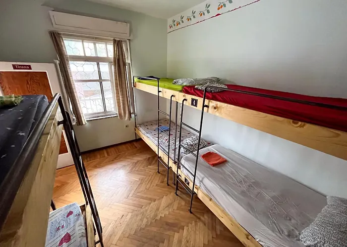 Milingona Center Hostel